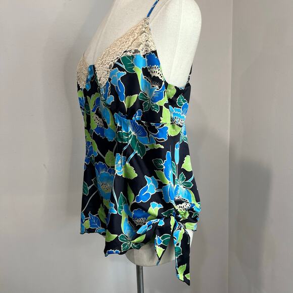 Y2K MIXIT Blue Floral Lace Trim Babydoll Cami Top 2000s Goth Plus 1X - Picture 3 of 10